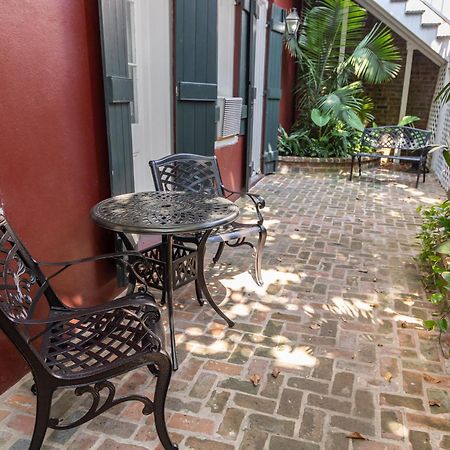 Inn On St. Peter, A French Quarter Guest Houses Property Ню Орлиънс Екстериор снимка