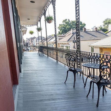 Inn On St. Peter, A French Quarter Guest Houses Property Ню Орлиънс Екстериор снимка