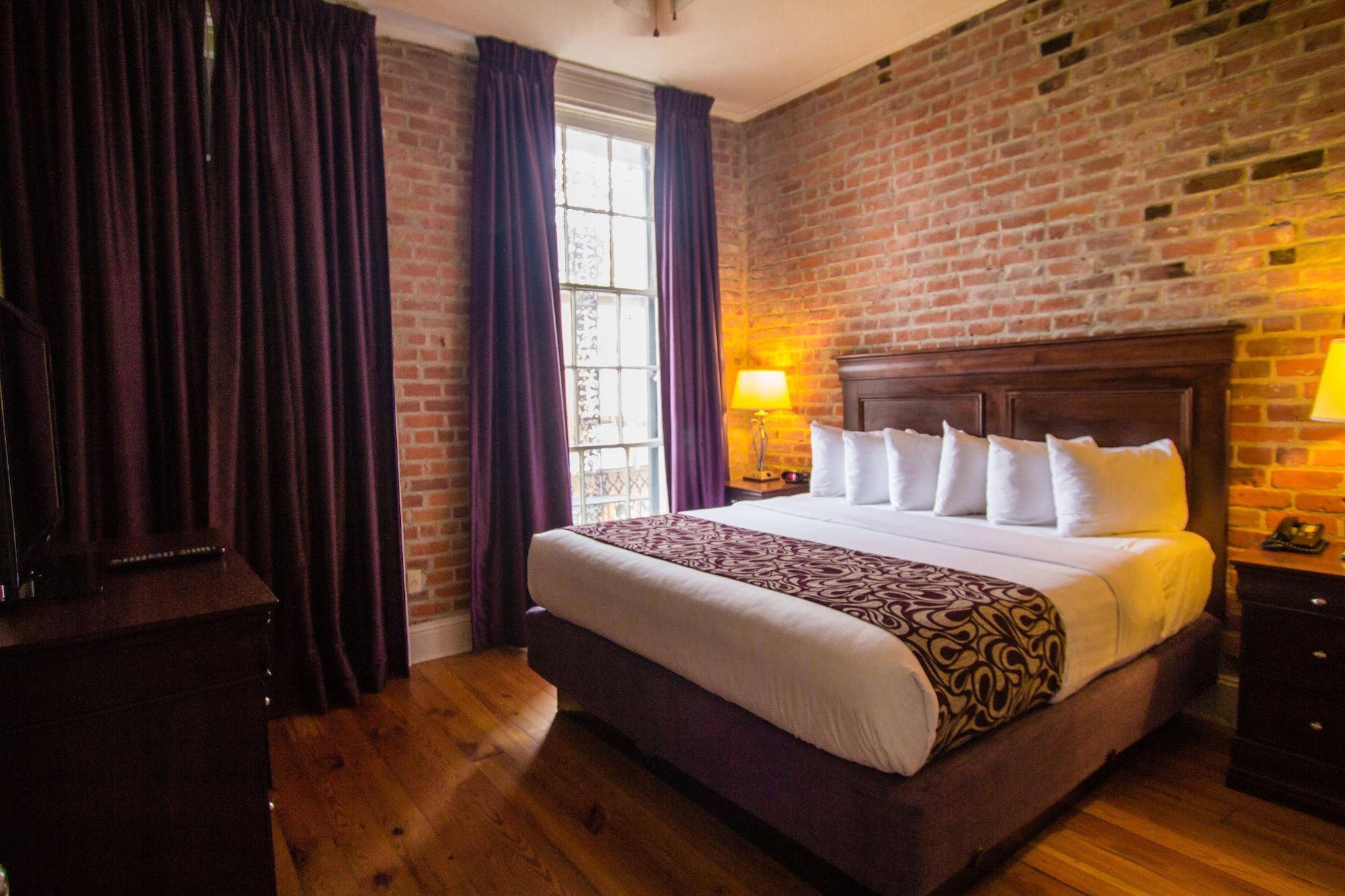 Inn On St. Peter, A French Quarter Guest Houses Property Ню Орлиънс Екстериор снимка