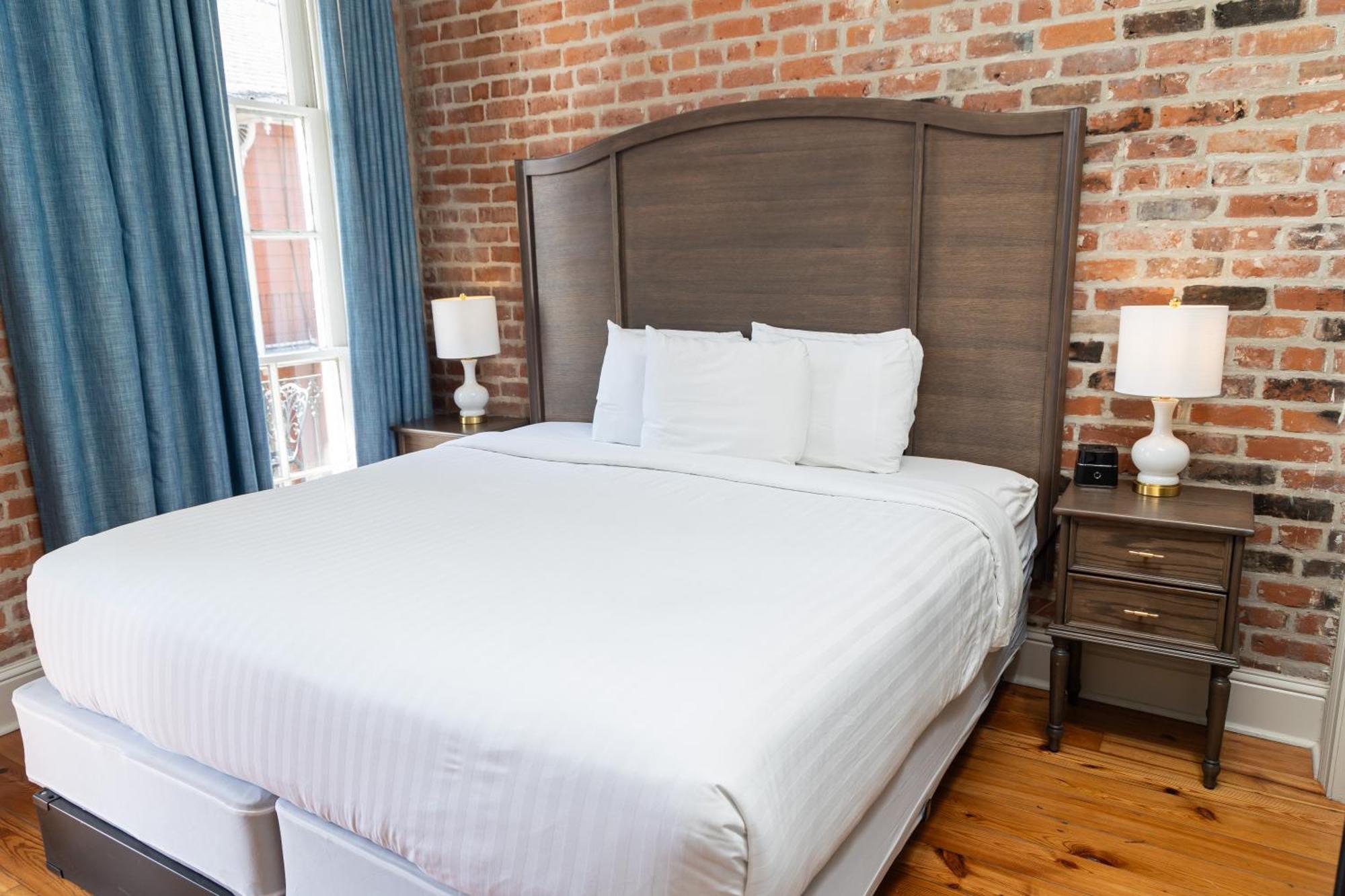 Inn On St. Peter, A French Quarter Guest Houses Property Ню Орлиънс Екстериор снимка