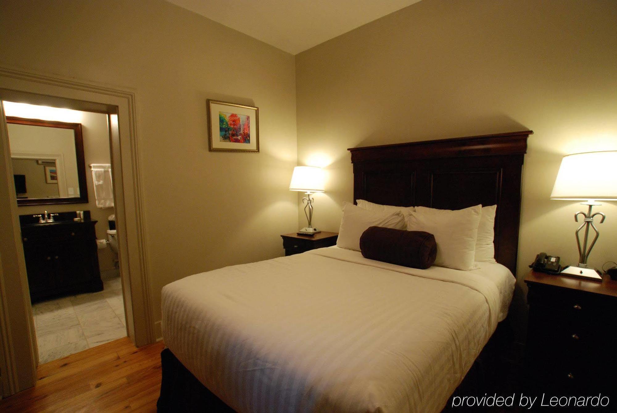 Inn On St. Peter, A French Quarter Guest Houses Property Ню Орлиънс Екстериор снимка